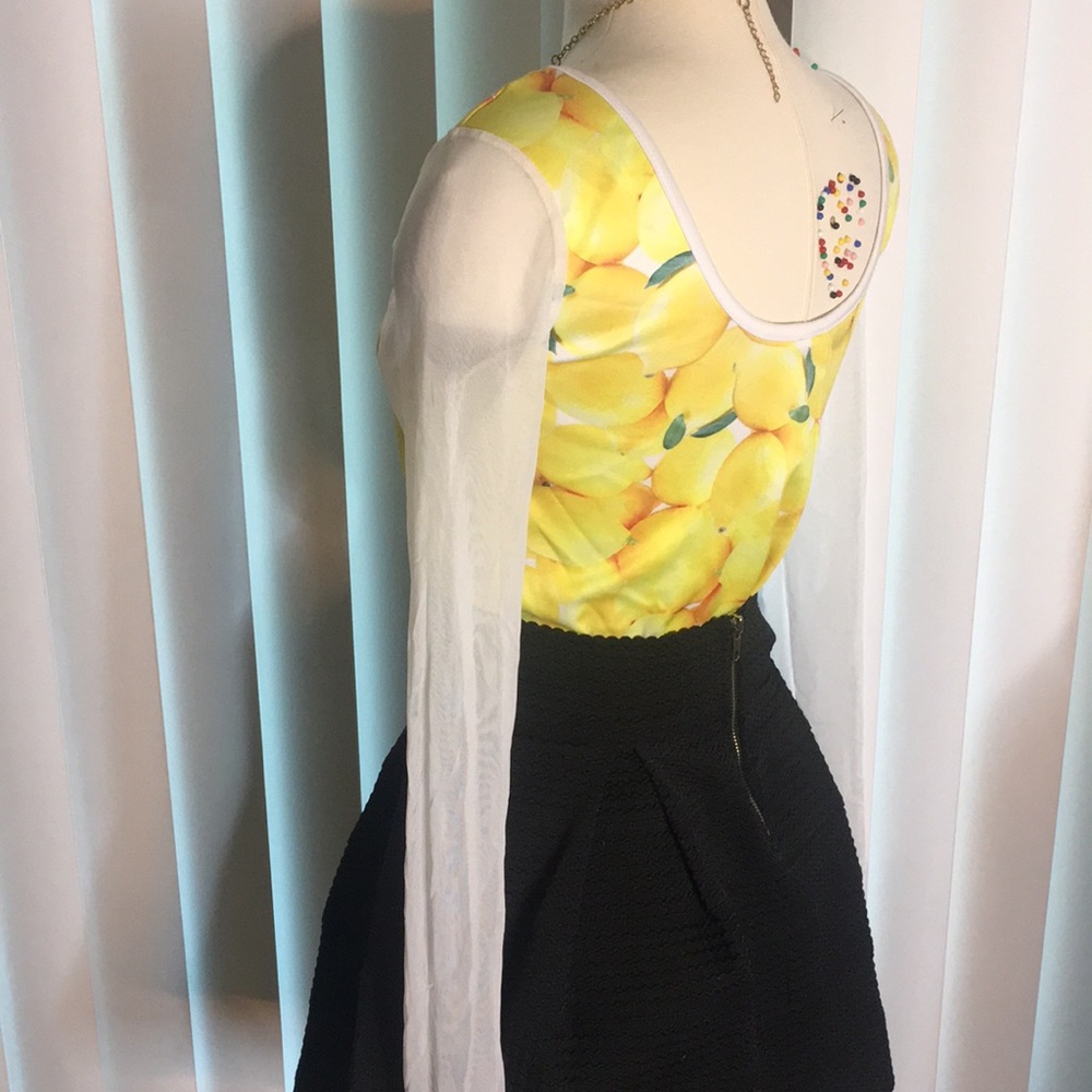Unique lemon top - Picture 8 of 8